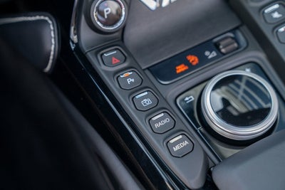 2023 Aston Martin Vantage V12 Roadster