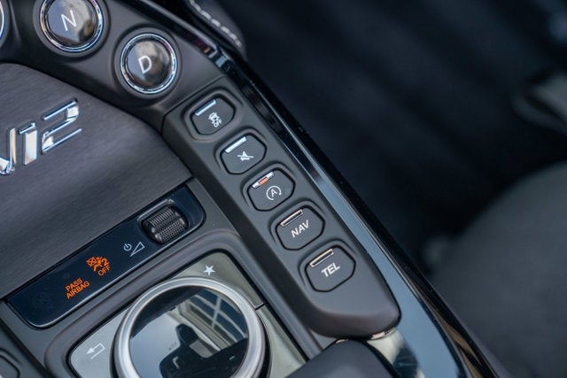 2023 Aston Martin Vantage V12 Roadster