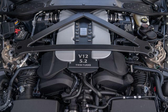 2023 Aston Martin Vantage V12 Roadster