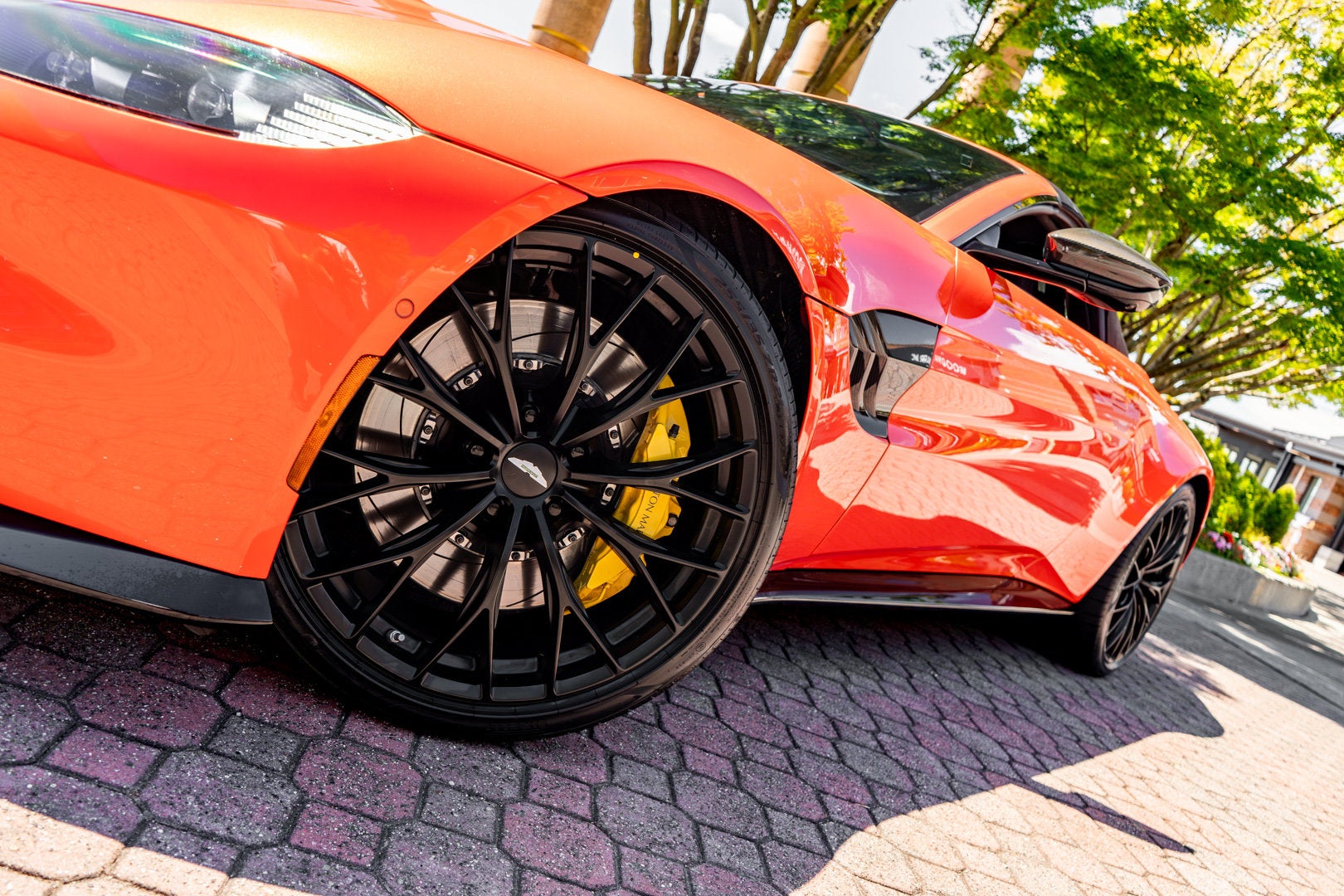 2023 Aston Martin Vantage Roadster
