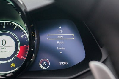 2021 Aston Martin Vantage Roadster