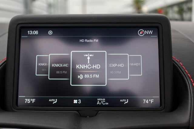 2021 Aston Martin Vantage Roadster