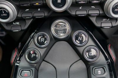 2021 Aston Martin Vantage Roadster