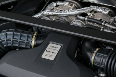 2021 Aston Martin Vantage Roadster