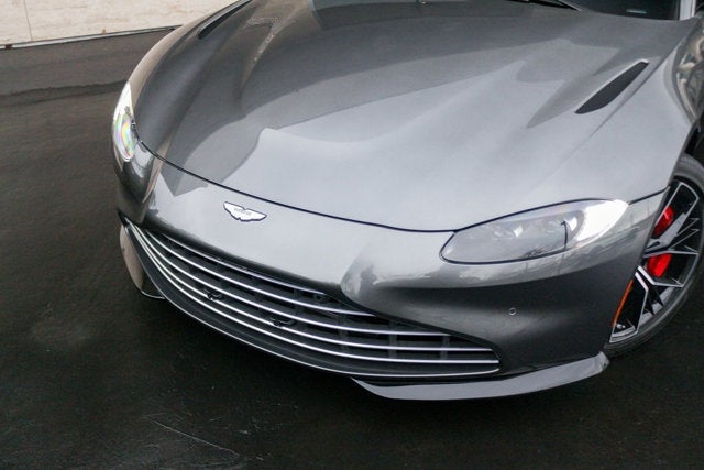 2021 Aston Martin Vantage Roadster