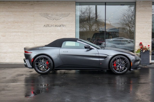 2021 Aston Martin Vantage Roadster