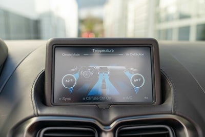 2022 Aston Martin Vantage Roadster