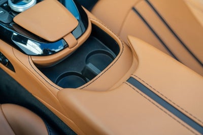 2022 Aston Martin Vantage Roadster