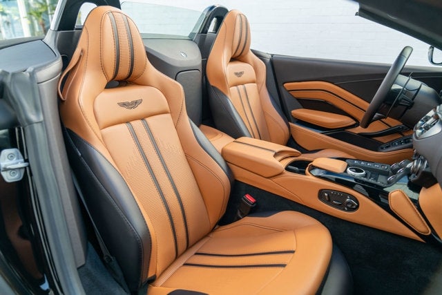 2022 Aston Martin Vantage Roadster