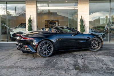 2022 Aston Martin Vantage Roadster