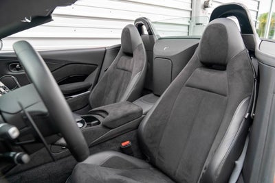 2021 Aston Martin Vantage Roadster