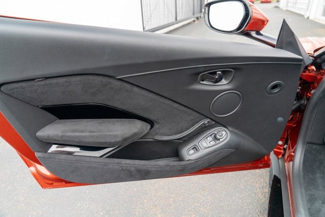 2021 Aston Martin Vantage Roadster