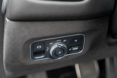 2021 Aston Martin Vantage Roadster