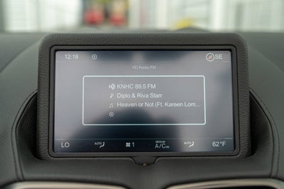 2021 Aston Martin Vantage Roadster