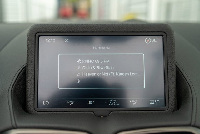 2021 Aston Martin Vantage Roadster