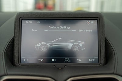 2021 Aston Martin Vantage Roadster