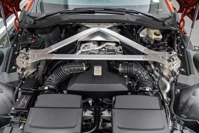 2021 Aston Martin Vantage Roadster