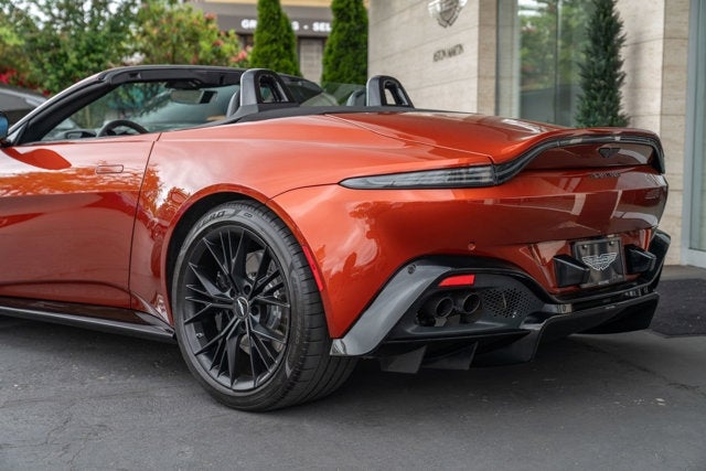 2021 Aston Martin Vantage Roadster