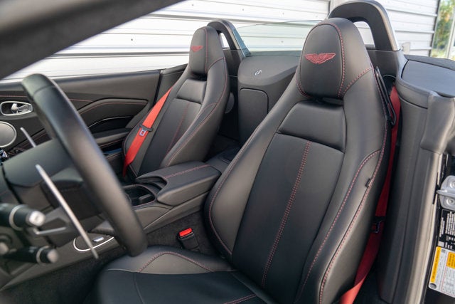 2021 Aston Martin Vantage Roadster