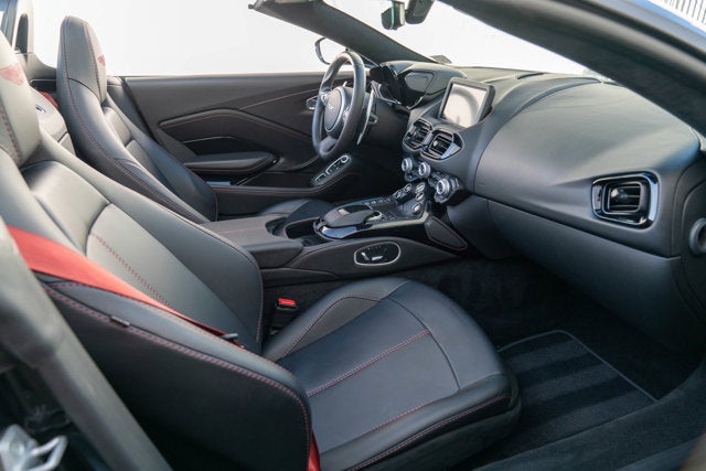 2021 Aston Martin Vantage Roadster