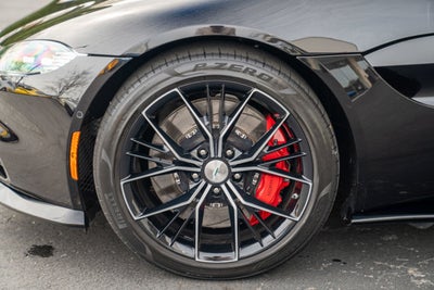 2021 Aston Martin Vantage Roadster