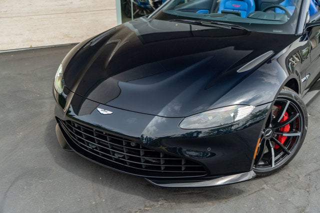 2022 Aston Martin Vantage Roadster