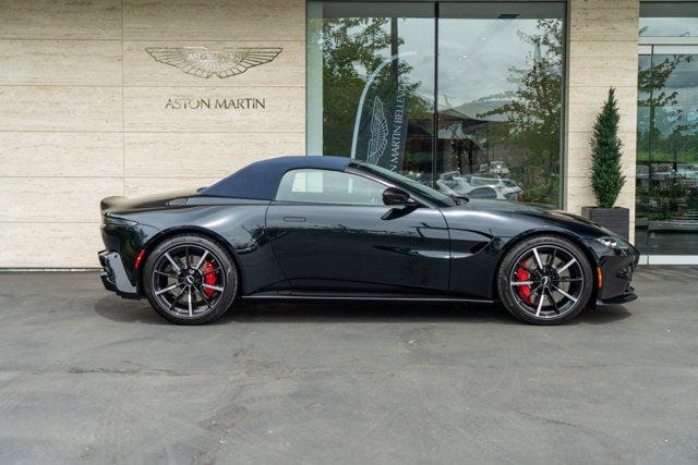 2022 Aston Martin Vantage Roadster