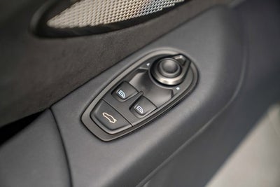 2025 Aston Martin Vantage Coupe