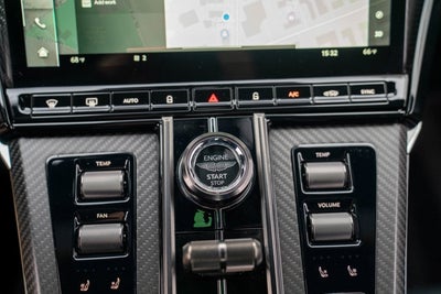 2025 Aston Martin Vantage Coupe