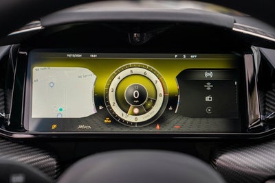 2025 Aston Martin Vantage Coupe