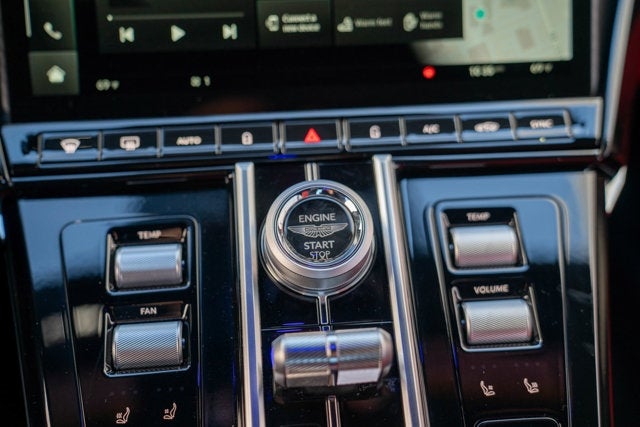 2025 Aston Martin Vantage Coupe