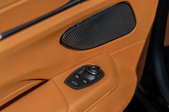 2026 Aston Martin Vantage Coupe