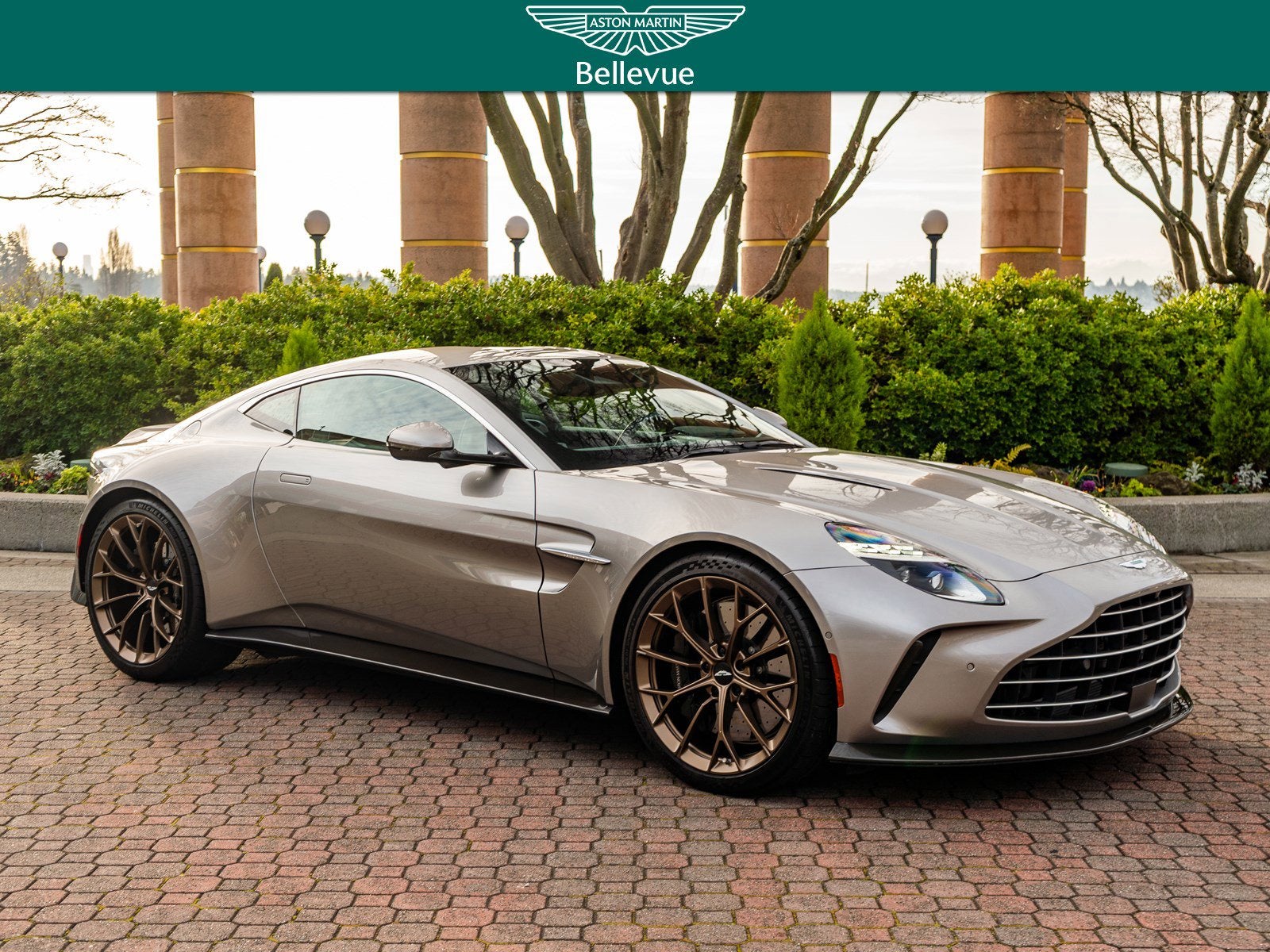 2025 Aston Martin Vantage 4.0 V8 AUTO's photo