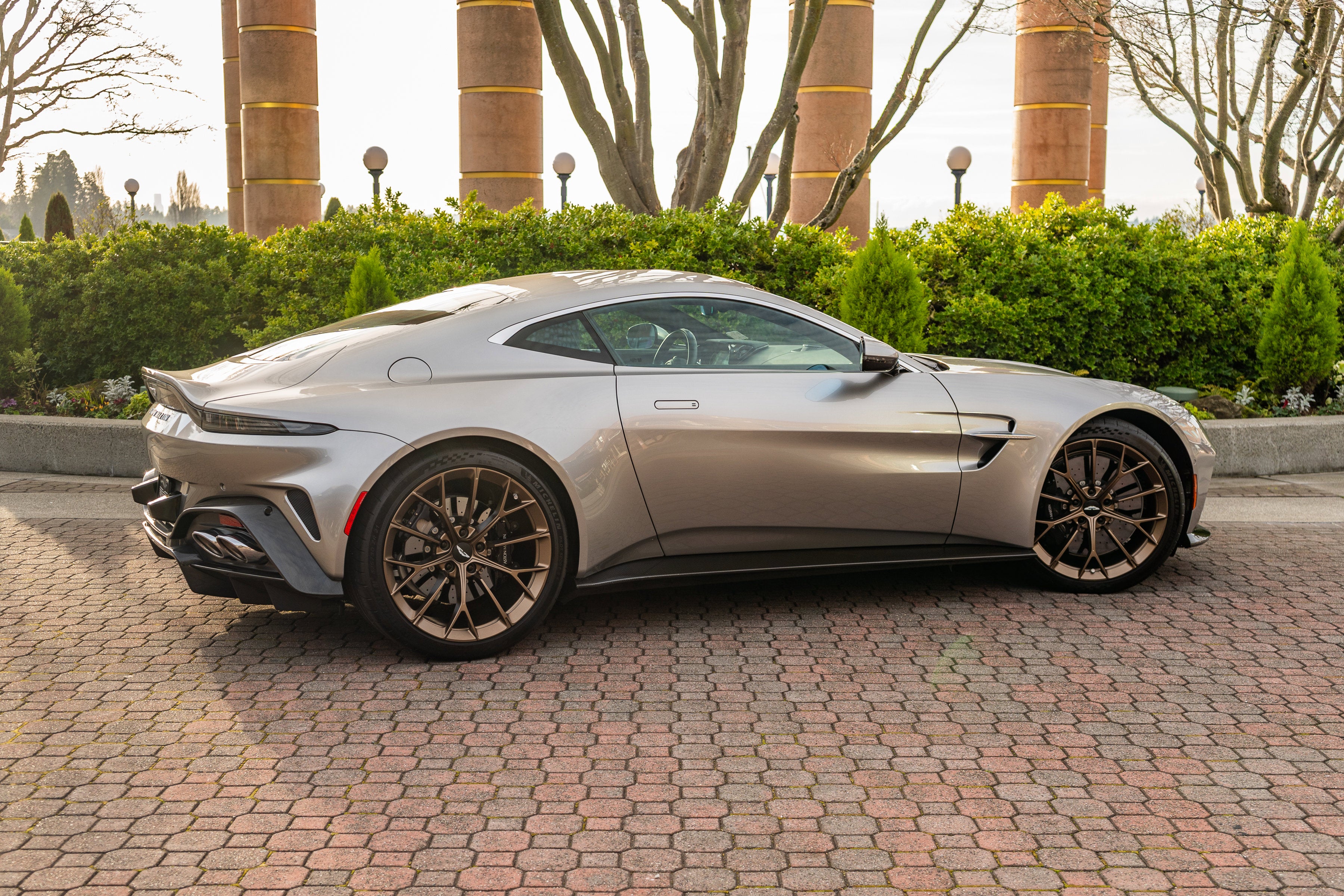 2025 Aston Martin Vantage Coupe