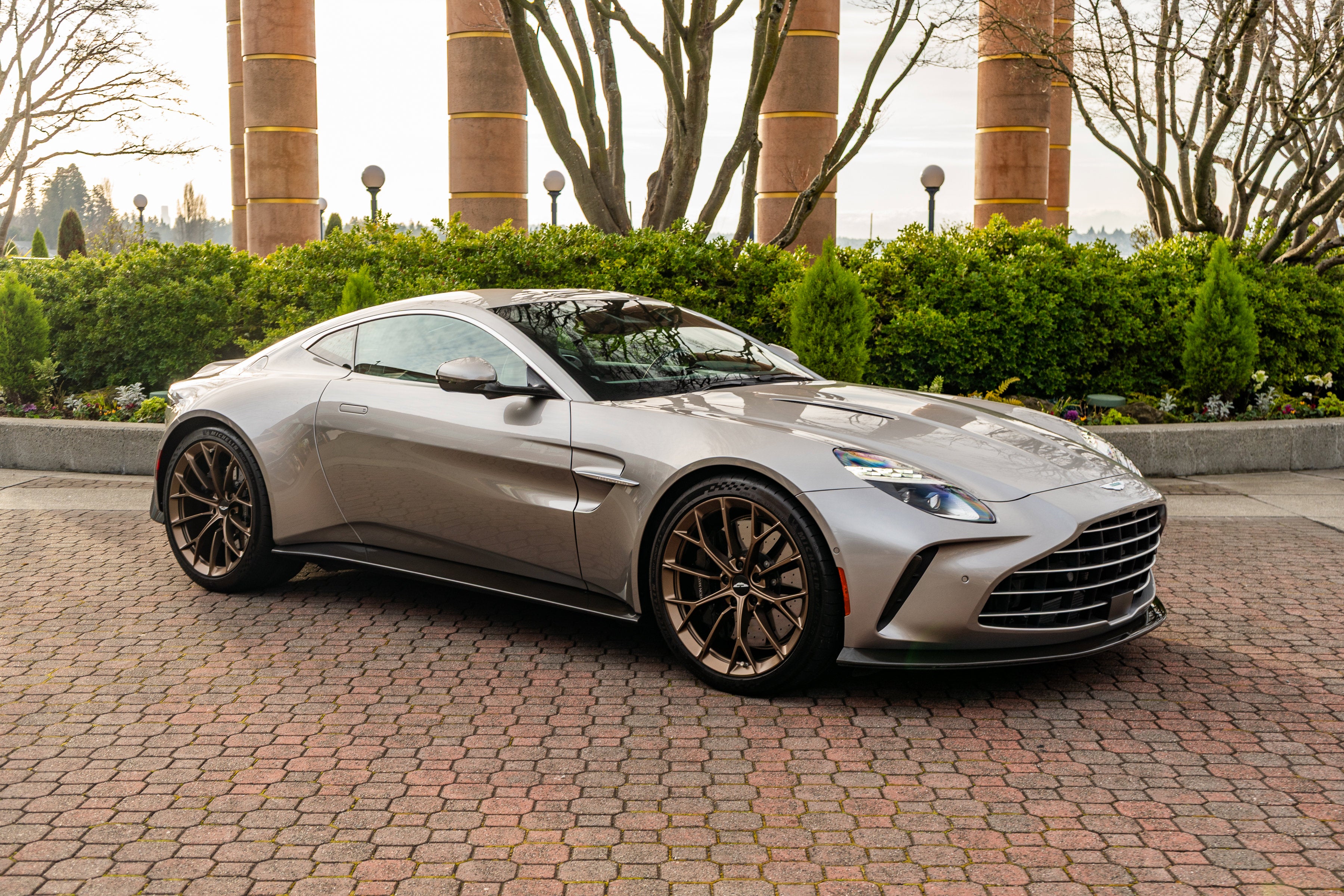 2025 Aston Martin Vantage Coupe
