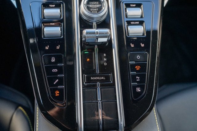 2025 Aston Martin Vantage Coupe