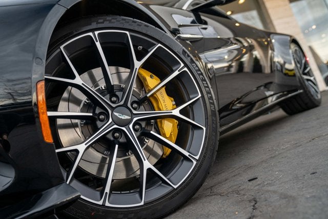 2025 Aston Martin Vantage Coupe