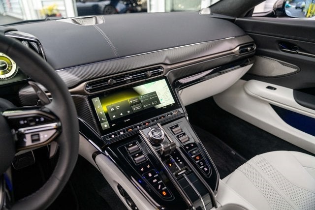 2025 Aston Martin Vantage Coupe