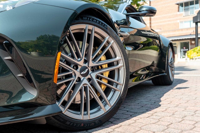2026 Aston Martin Vantage Roadster