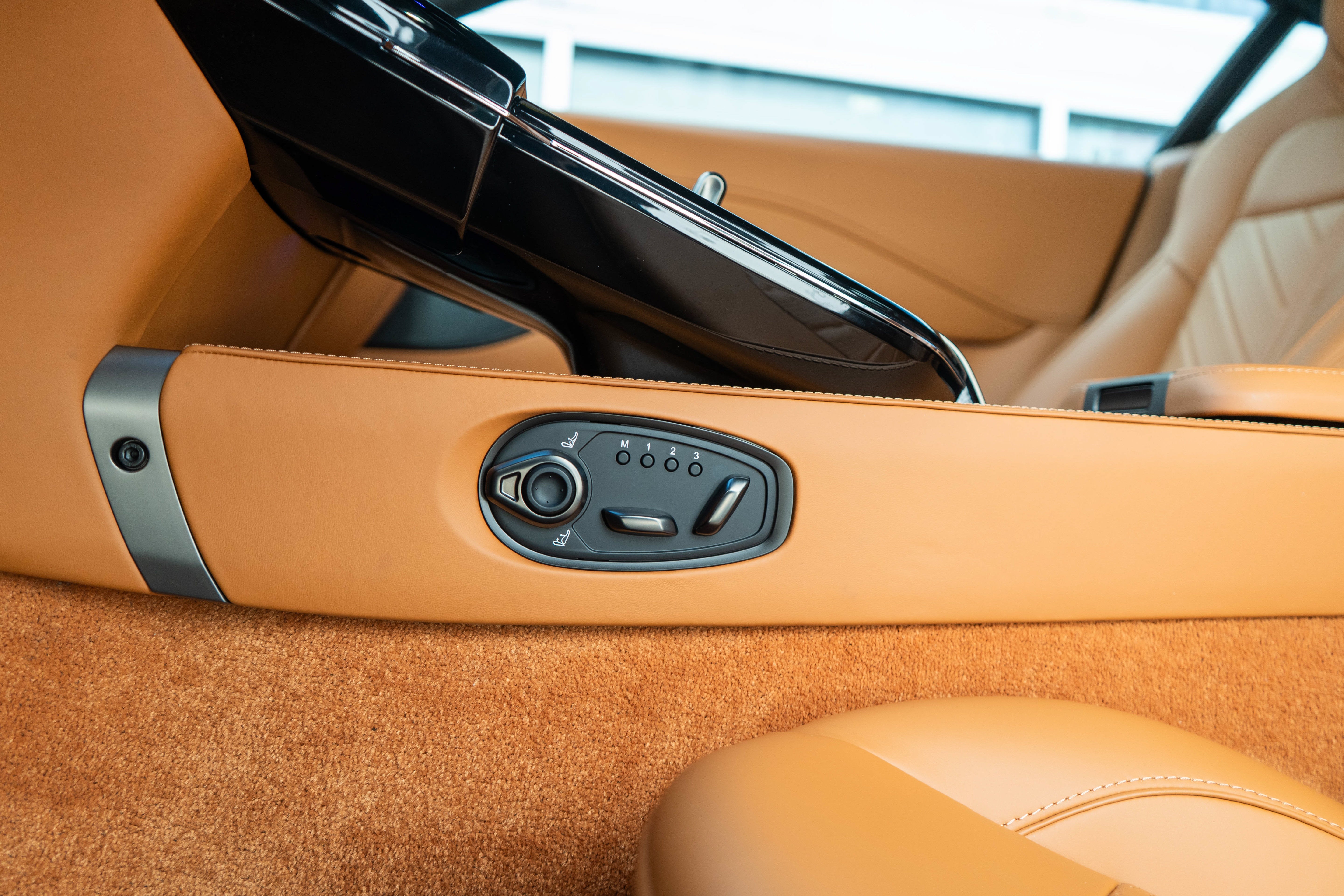 2026 Aston Martin Vantage S