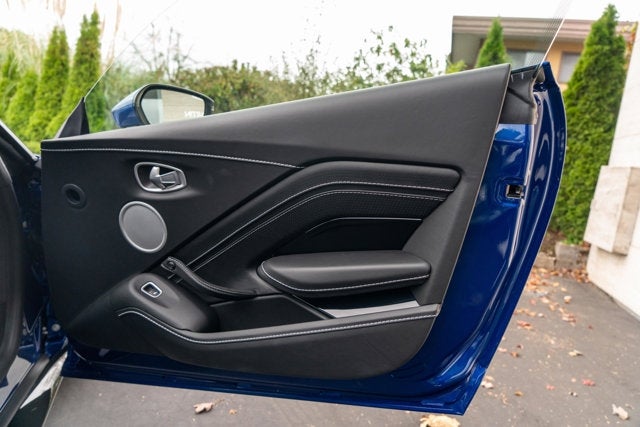 2021 Aston Martin Vantage Coupe Manual