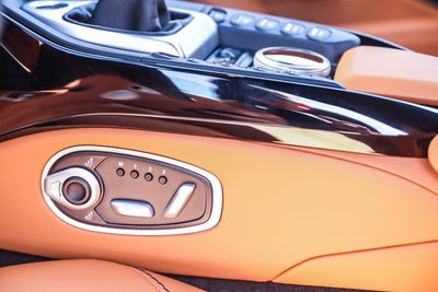 2021 Aston Martin Vantage Coupe Manual