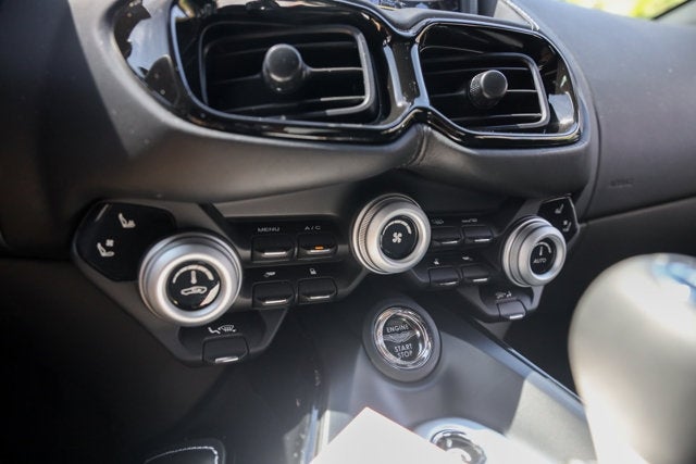 2021 Aston Martin Vantage Coupe Manual