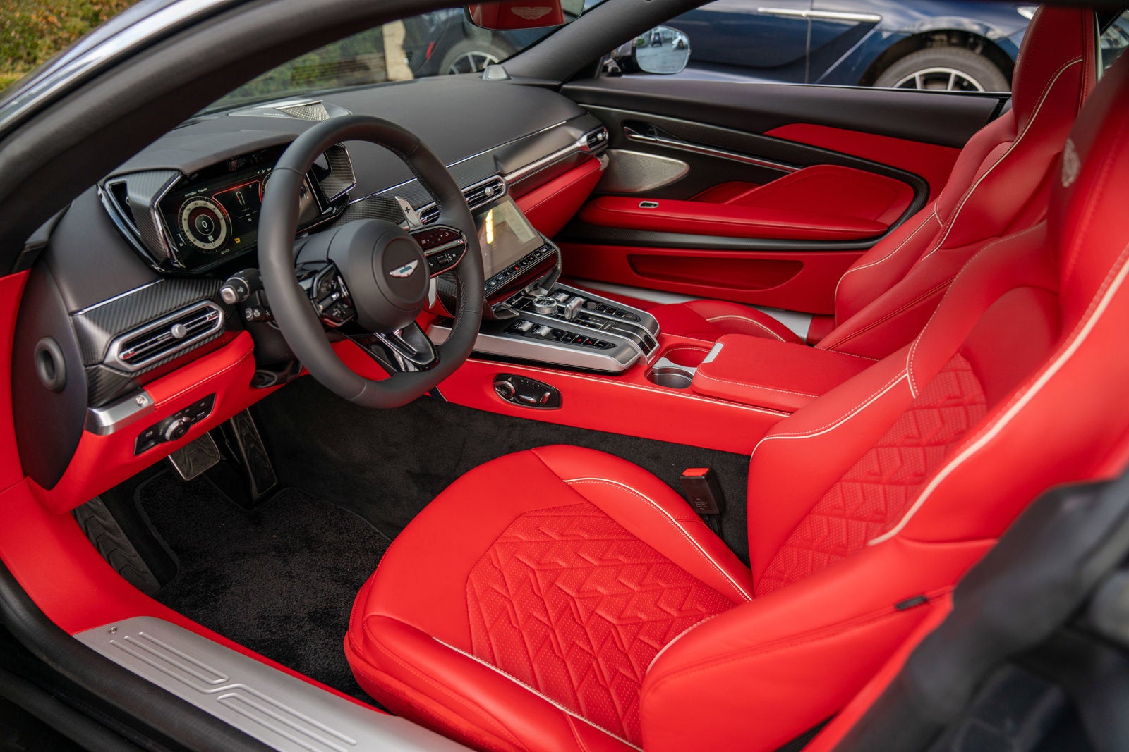 2025 Aston Martin Vanquish Coupe