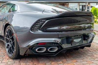 2025 Aston Martin Vanquish Coupe