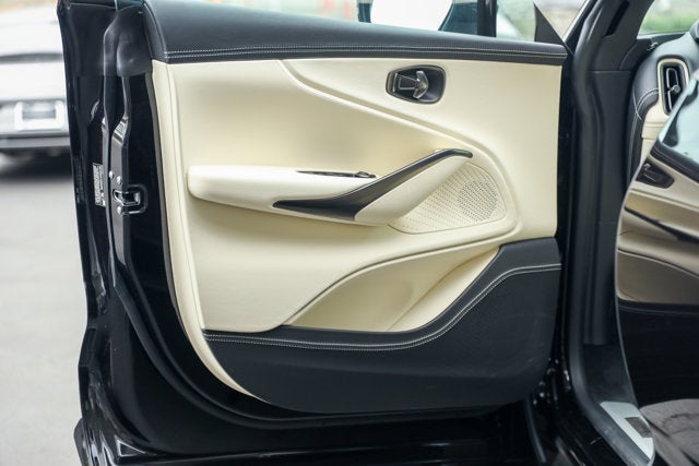 2021 Aston Martin DBX AWD