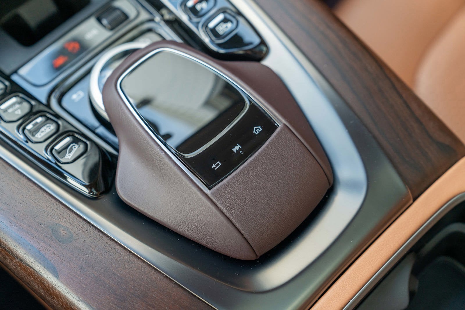 2021 Aston Martin DBX AWD