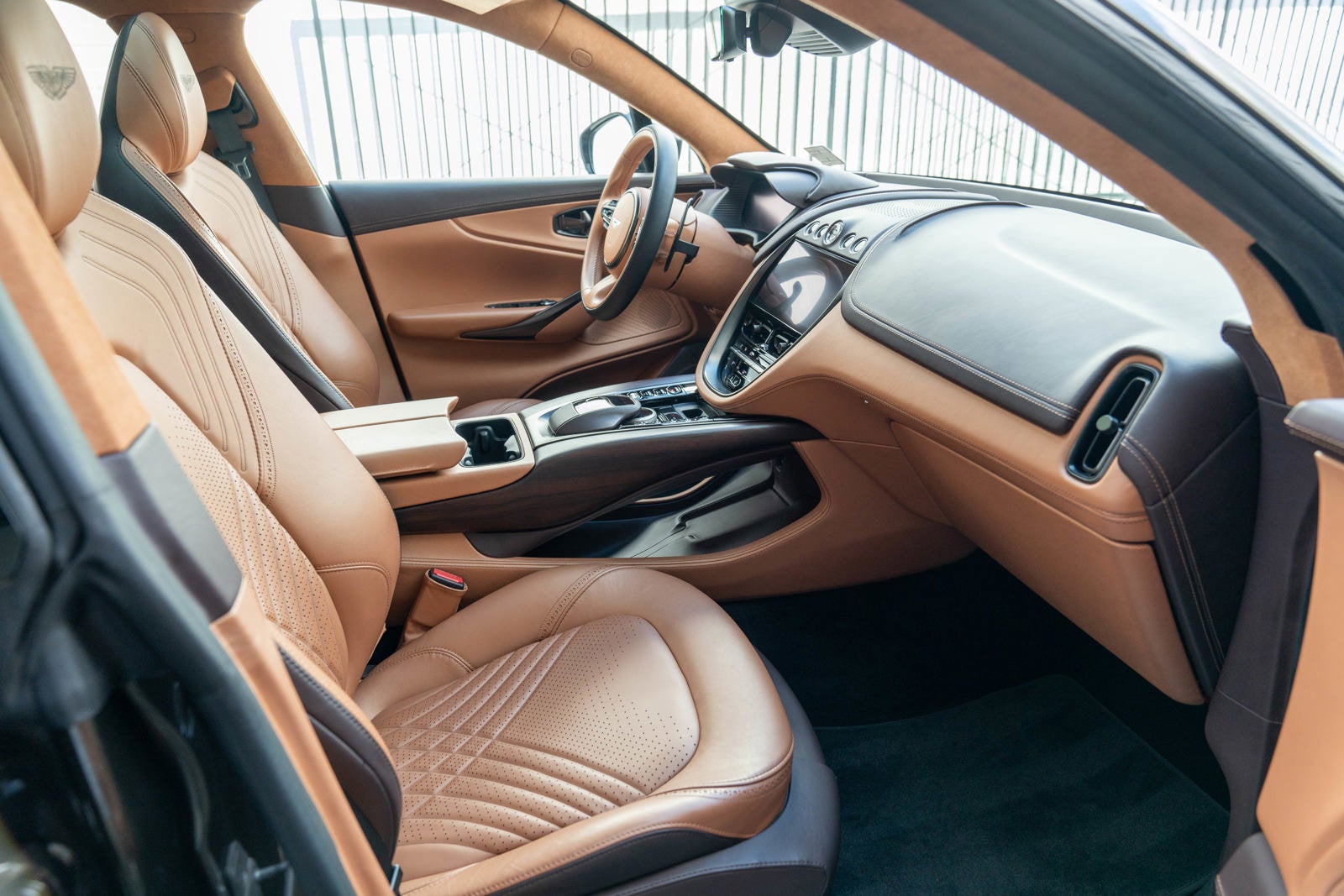 2021 Aston Martin DBX AWD