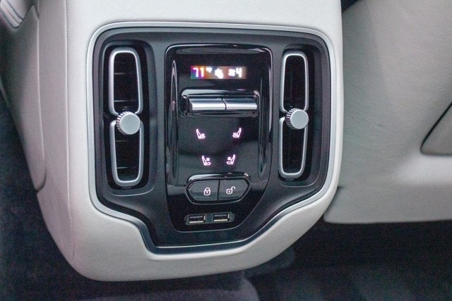 2021 Aston Martin DBX AWD