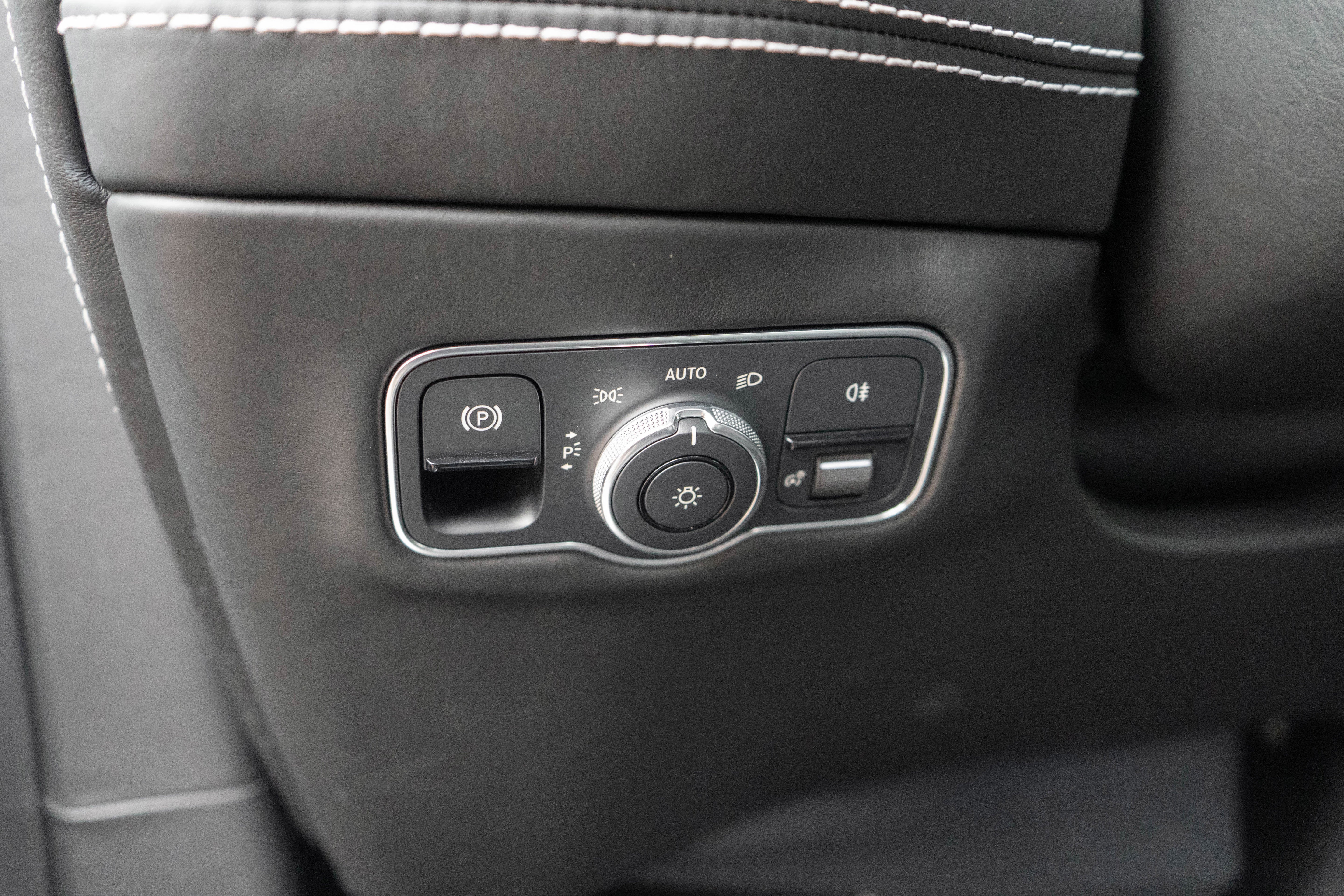 2021 Aston Martin DBX AWD